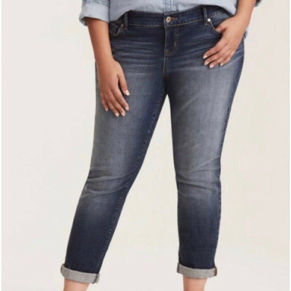 torrid Denim - Torrid Medium Dark Wash Stretch Boyfriend Jeans